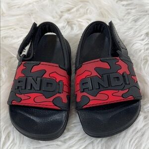 And1 Toddler Boy/Girl Size 5/6 Red Black Camo Velcro Strap Slide Sandals